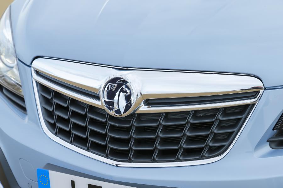  Vauxhall Mokka 2012 года  (фото 94 из 365)